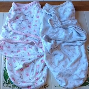 SwaddleMe ❣️ Baby Velcro Wraps Lot of 2